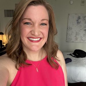 Meet your Posher, Samantha